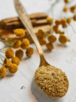,,PELYNAS, BITKRĖSLĖ, GVAZDIKĖLIS” žolelių arbatos milteliai 120 g (antiparazitinis mišinys)